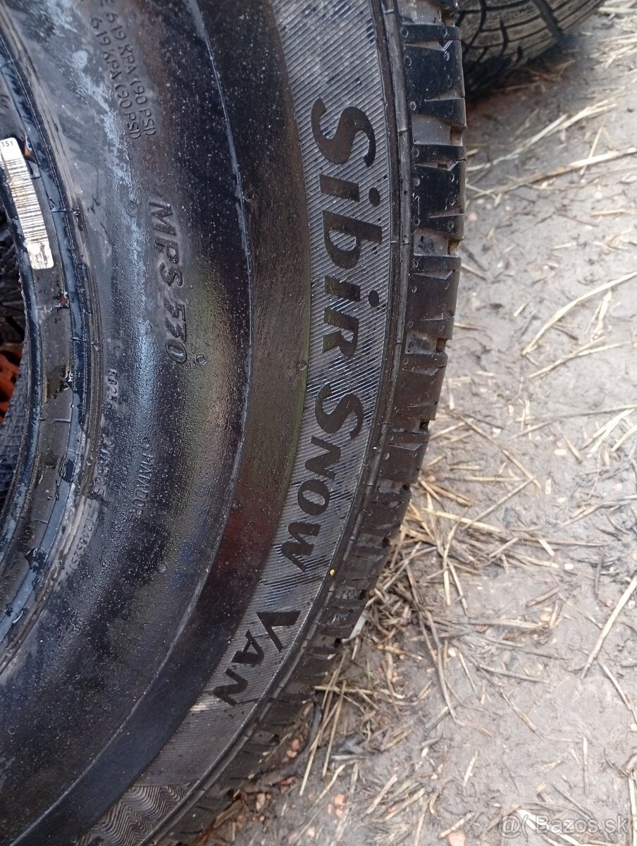 225/75r16C zimná - 2