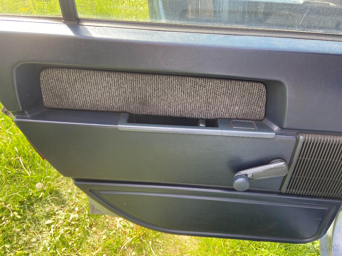 Volvo 740 interier - 2