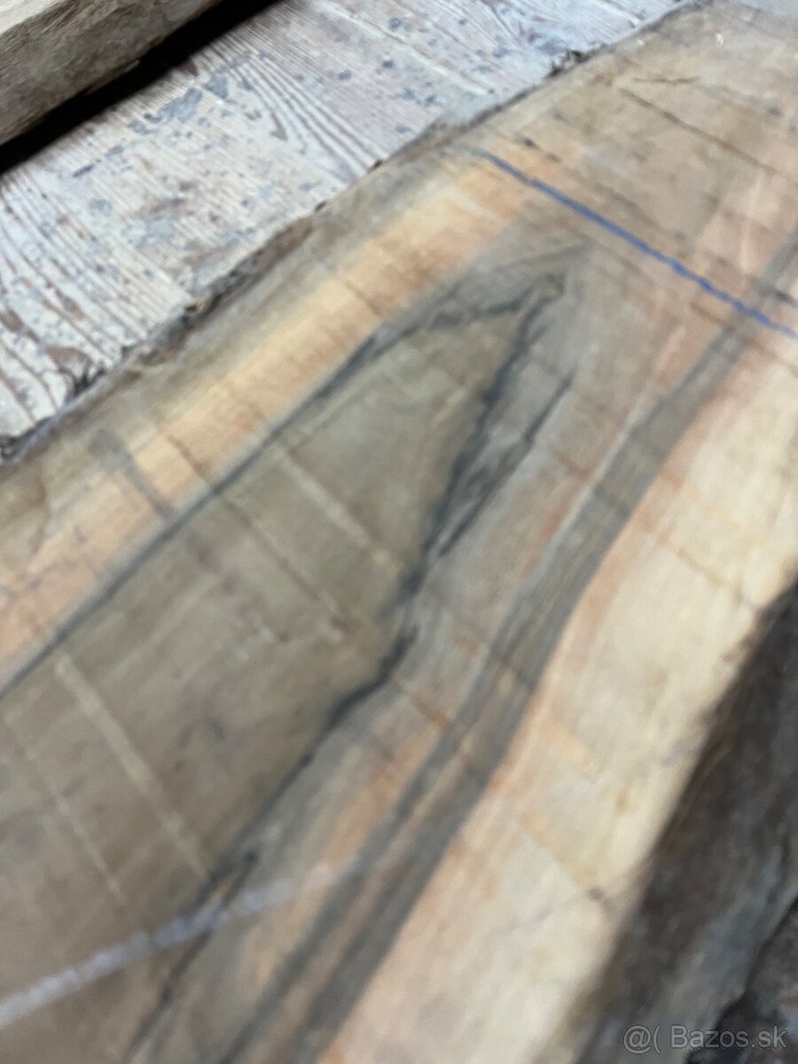 orechové rezivo - 2