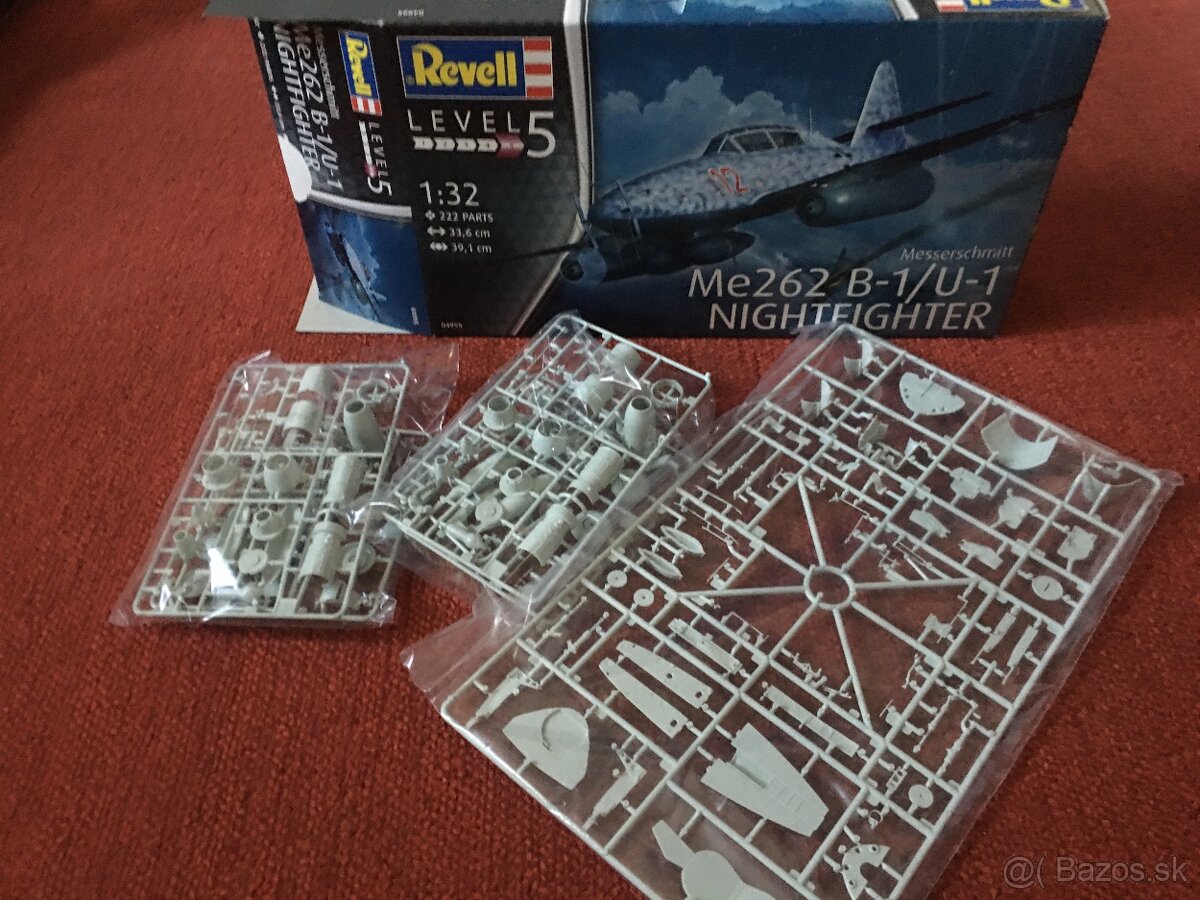 Letecky model MESSERSCHMITT ME 262 ,1 : 32, REVELL - 2