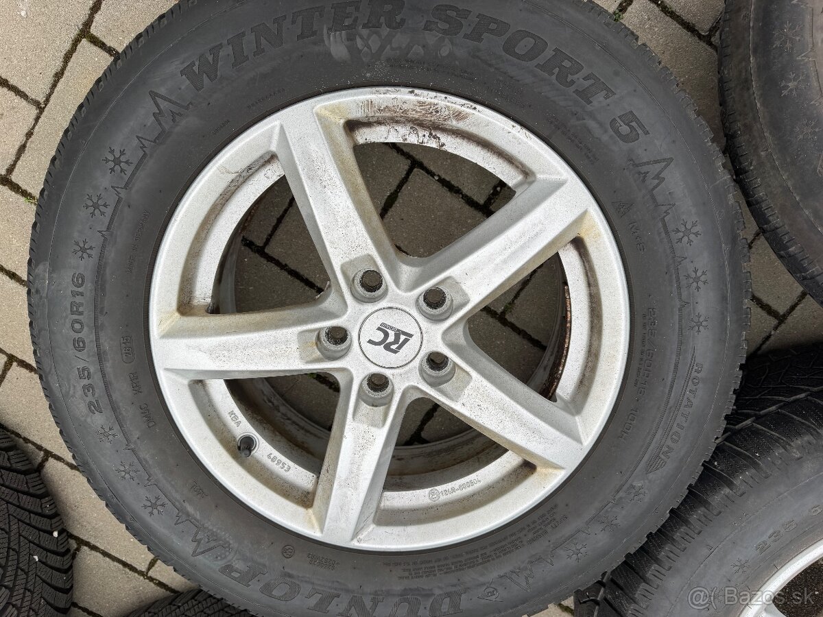 Ford Kuga 235/60R16 - 2