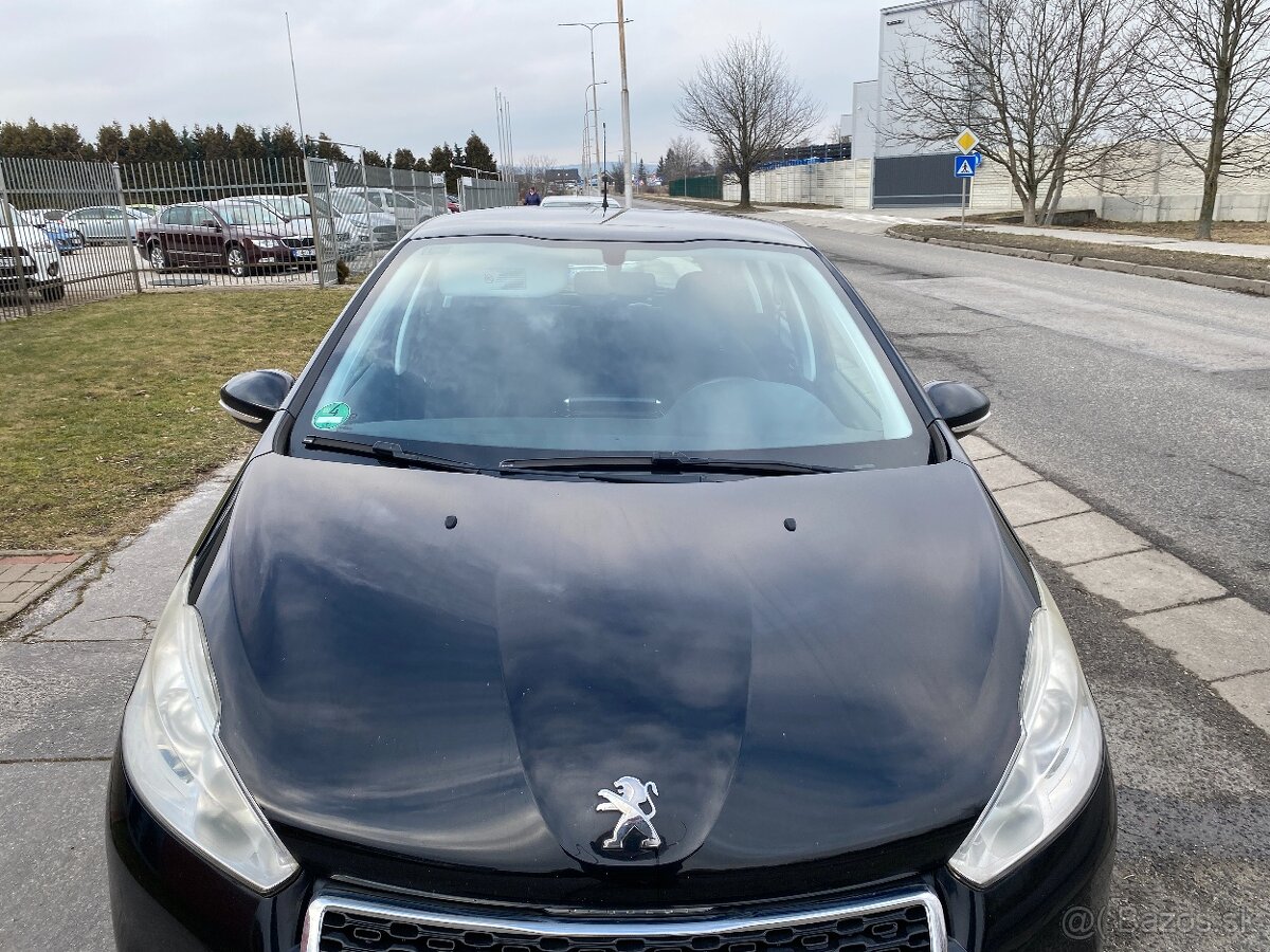 Peugeot 208 1.4 HDi FAP Active - 2