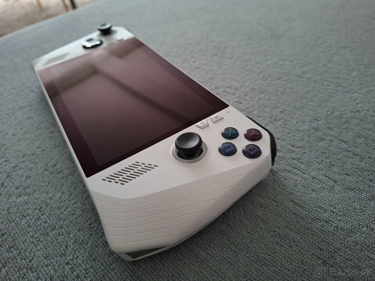 Asus ROG Ally Z1 - 2