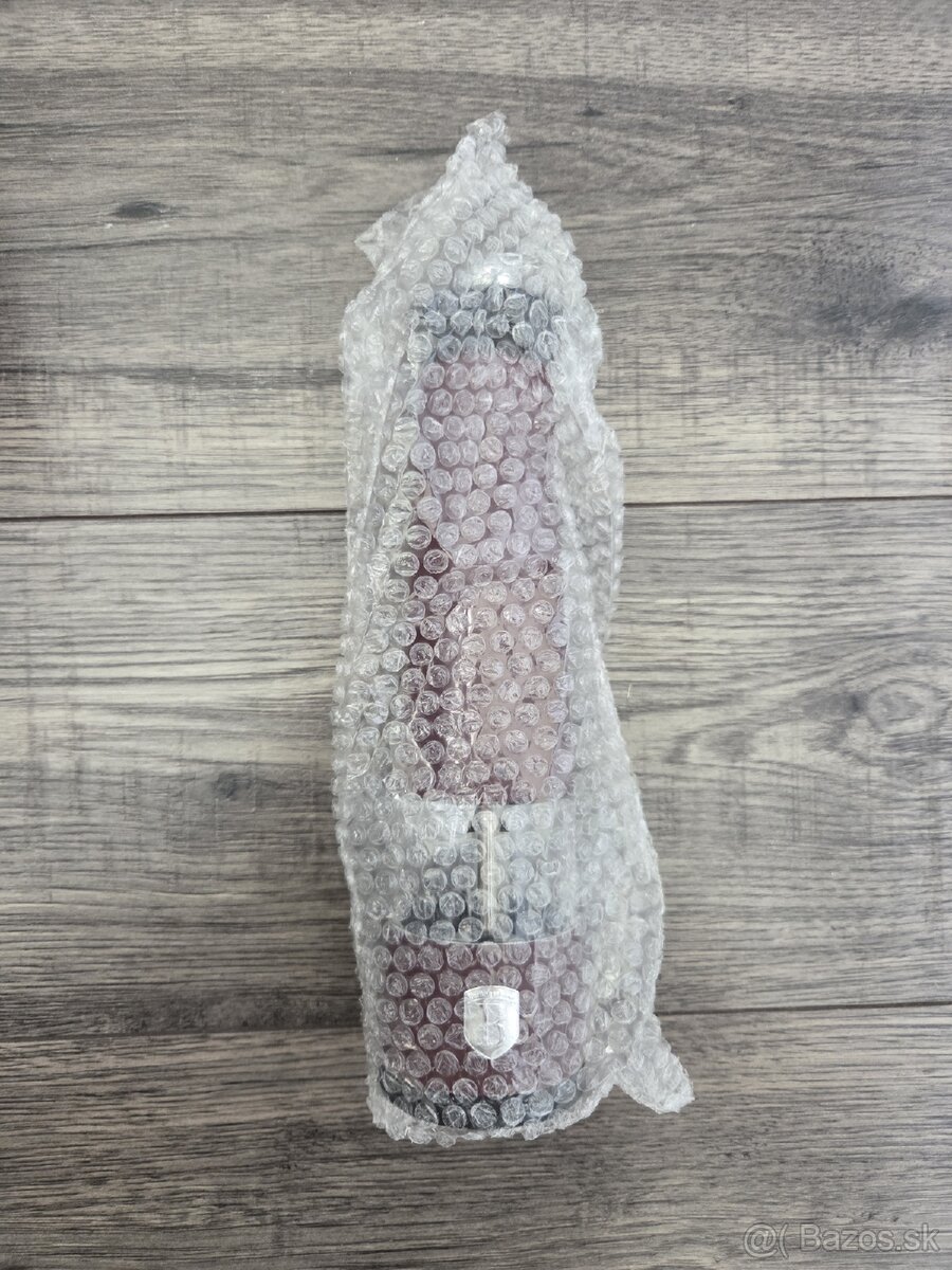 Elektrický mlynček na korenie. - 2