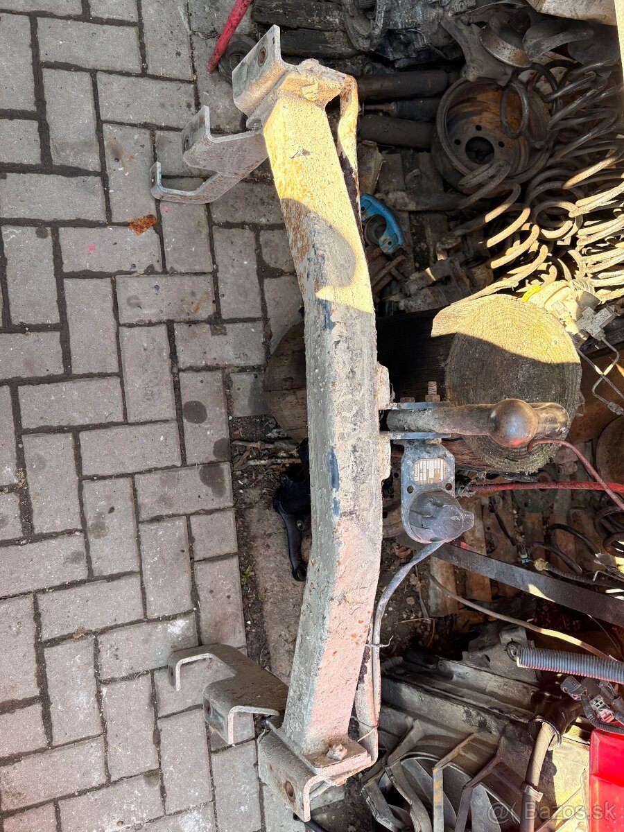 Ťažné Jeep Grand cherokee wj - 2