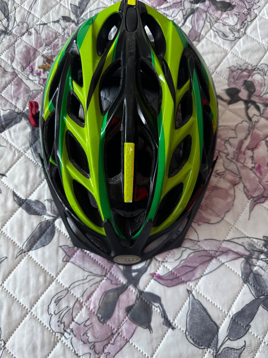 Prilba na bicykel - 2