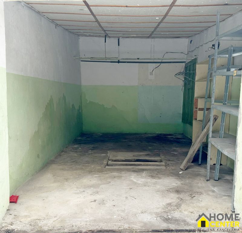 NA PREDAJ: GARÁŽ NA UL. MLÁDEŽE, KOMÁRNO - 2