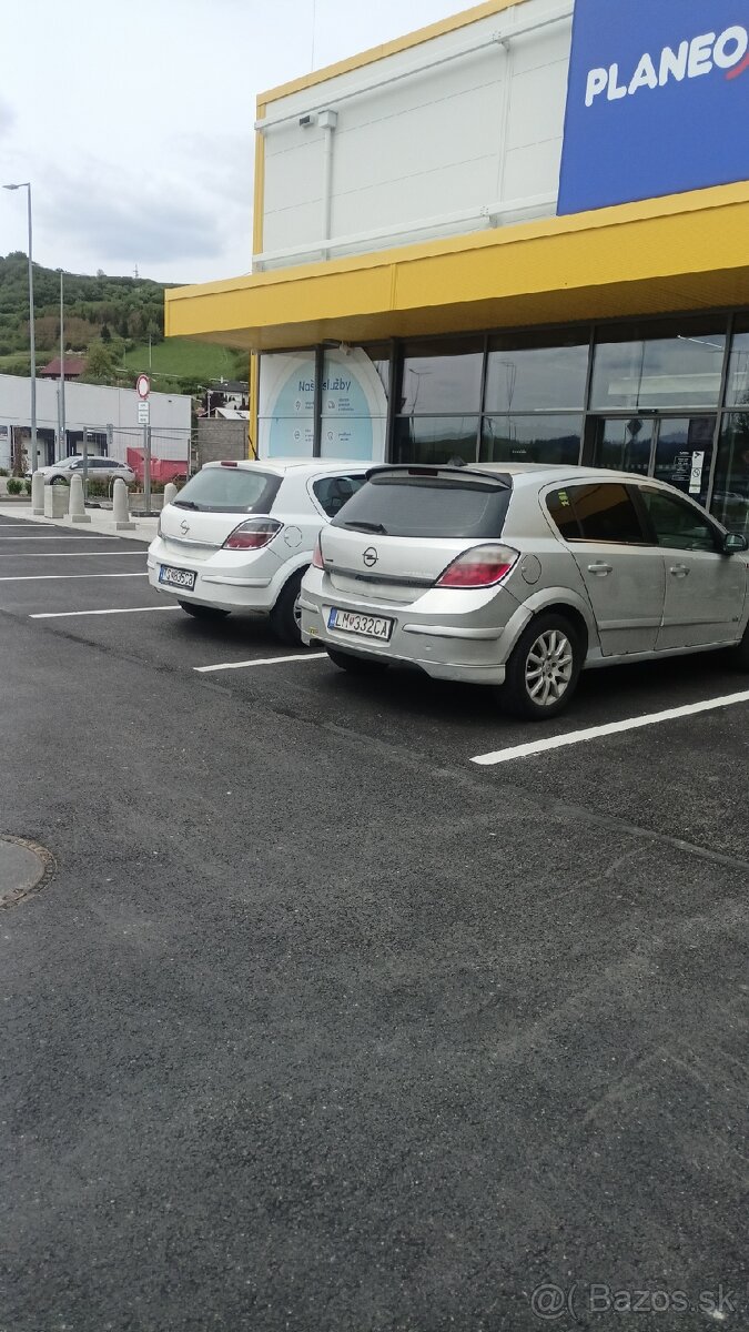 Rozpredám Opel Astra H - 2