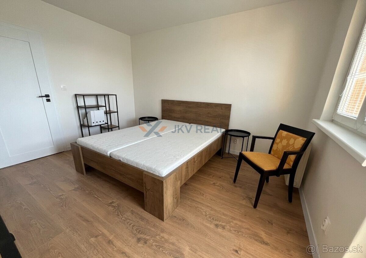 Komfortný 2-izbový byt s dvoma balkónmi blízko centra Trnavy - 2