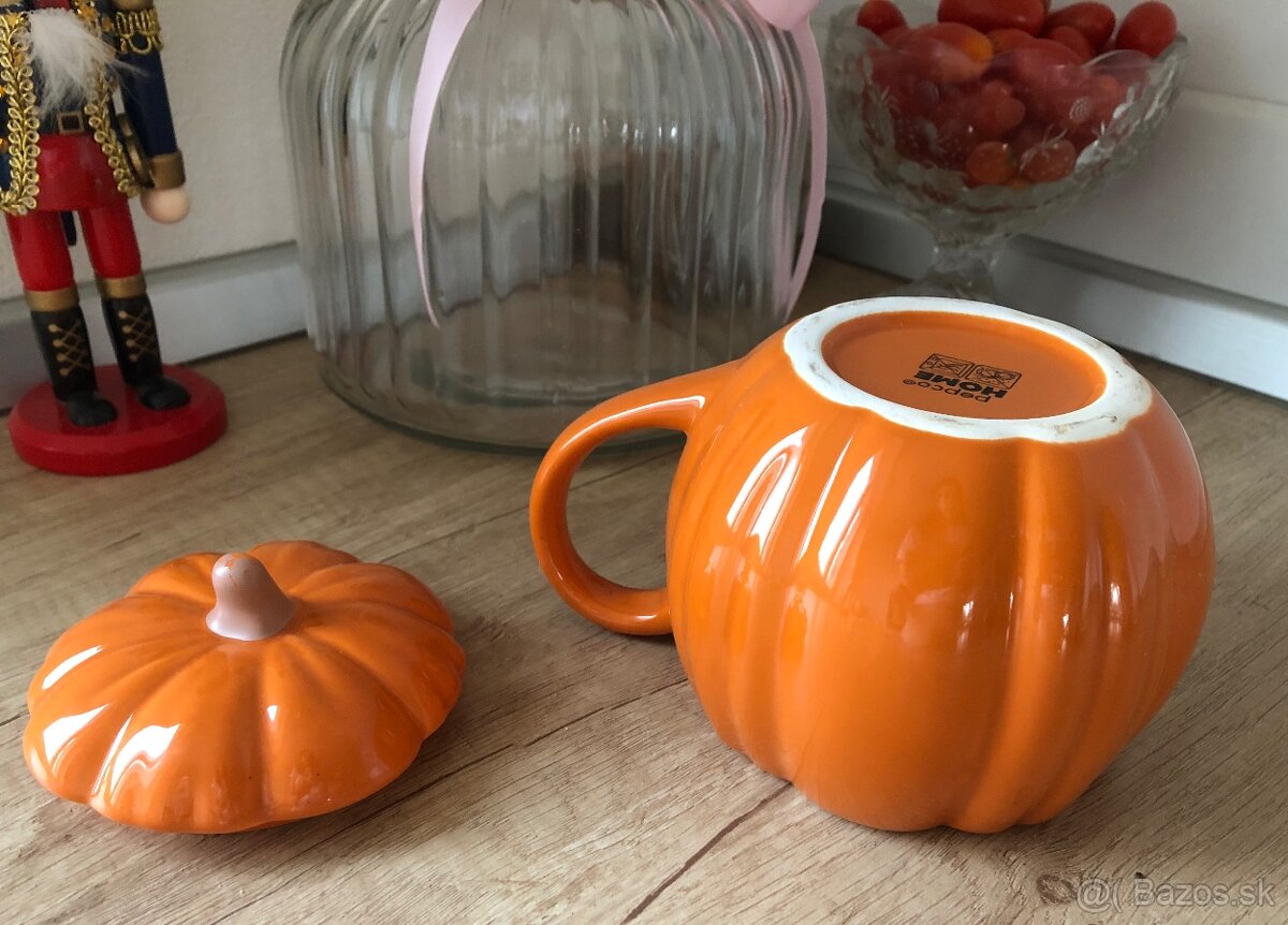 ———-Oranžový tekvicový hrnček s pokrievkou, 4 E——- - 2