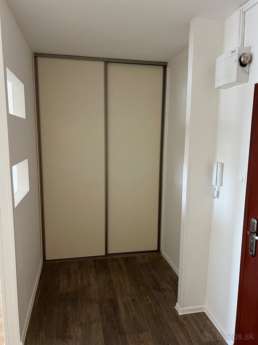 Prenájom 2 izbového bytu - 2