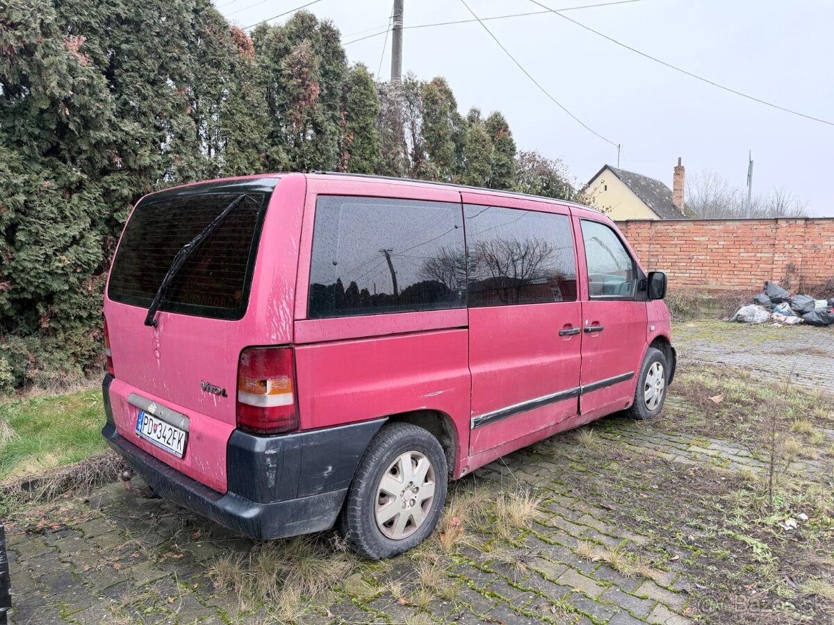 Mercedes Benz Vito - 2