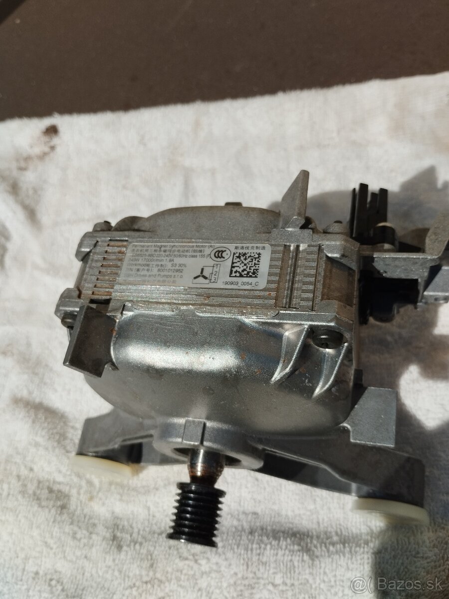 Motorček+ čerpadlo na práčku Bosch 4 - 2