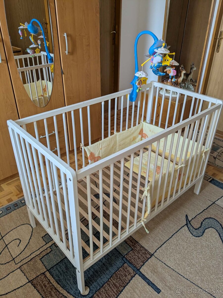 Detská postieľka s príslušenstvom - 2