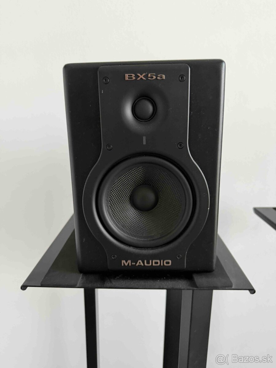 M-Audio BX5a Deluxe 2ks - 2