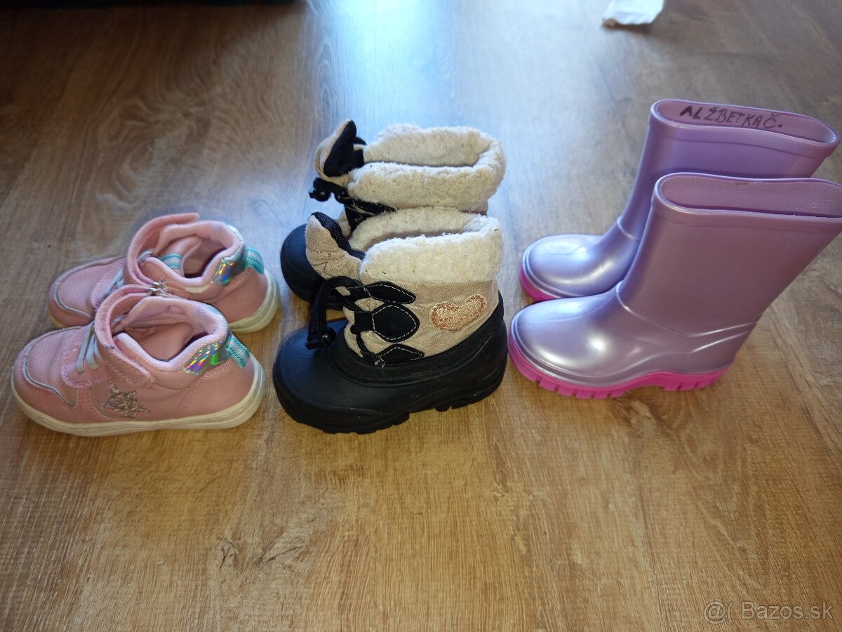 Balík topánok 20-23cm - 2