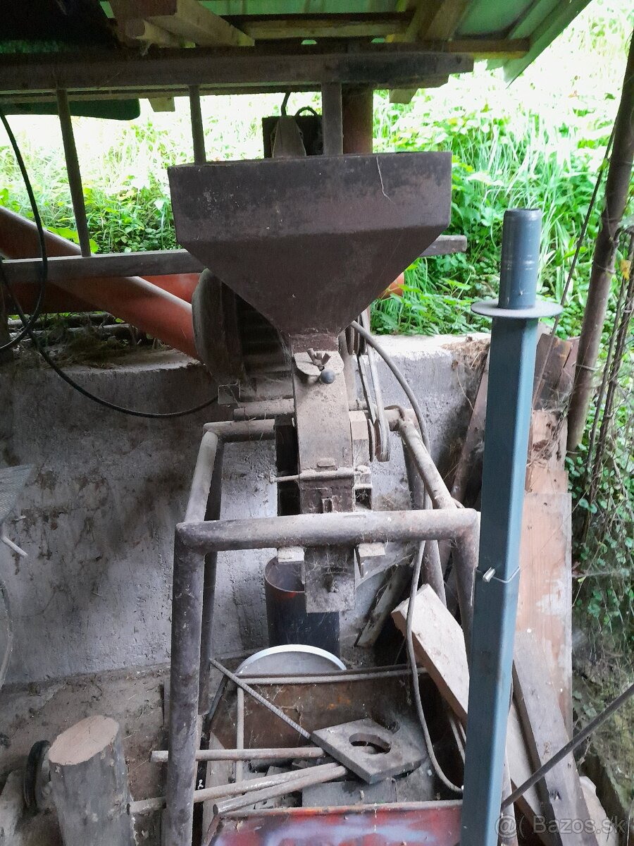 Šrotovník na obilie - 2