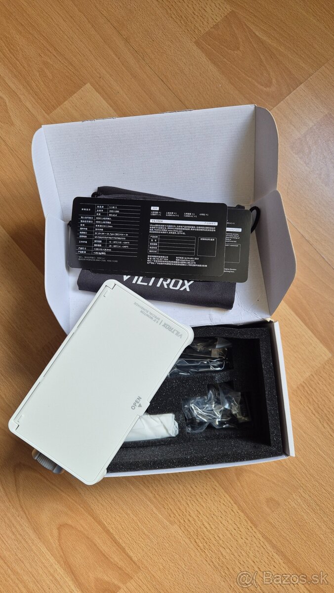 Viltrox DC-V1 HD Monitor - 2