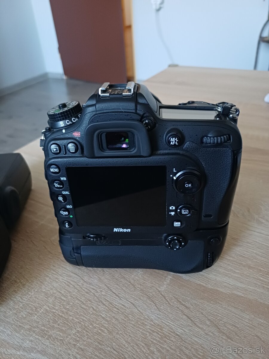 Nikom D7200 - 2