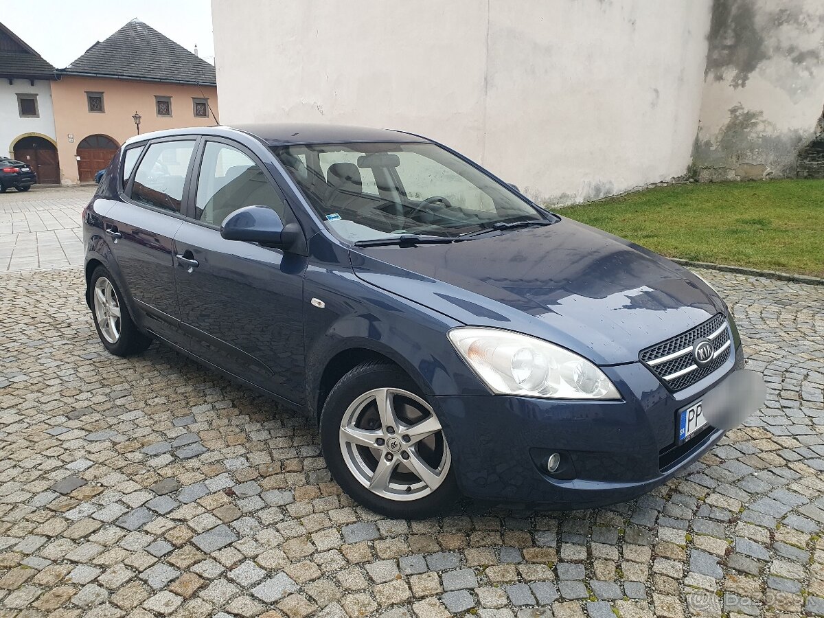 Kia Ceed 1.4 CVVT benzin 77kw - 2