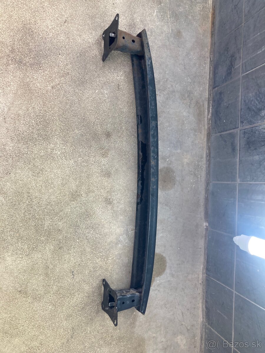 Zadná výstuha Octavia 2 - 2