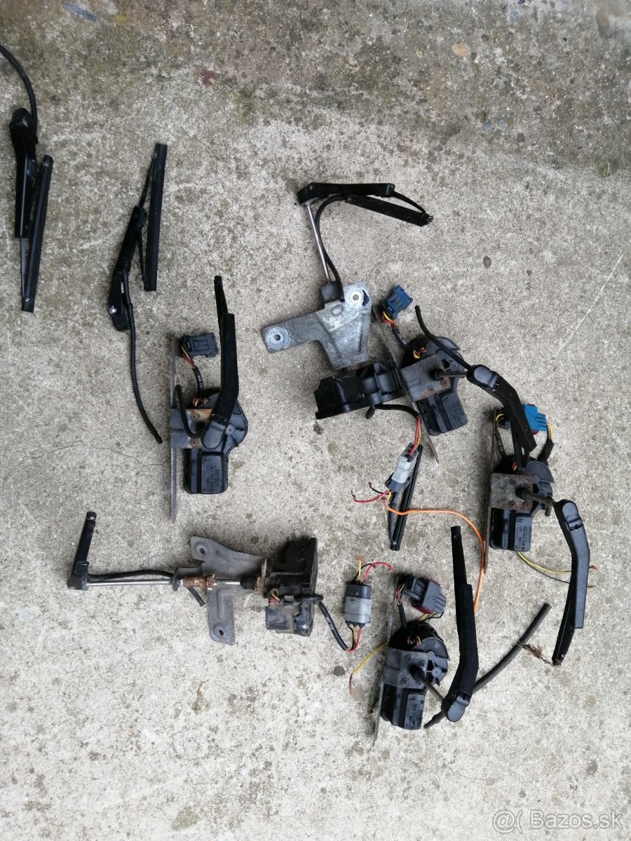 Stierače svetiel SAAB - 2