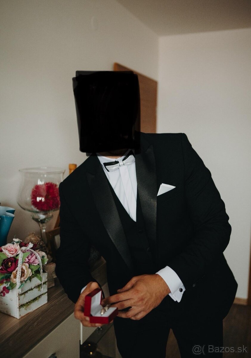 Svadobný Smoking v čiernej - 2