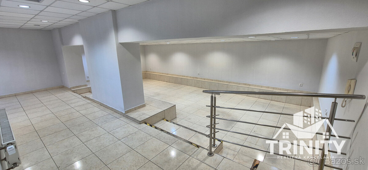 Na prenájom obchodné priestory v širšom centre mesta Nové Zá - View 2