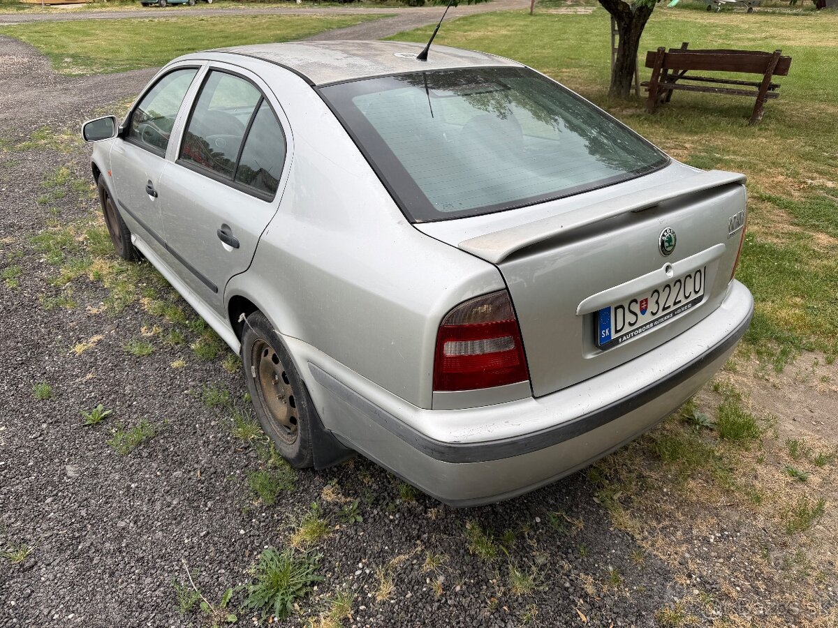 Predam škodu octavia - 2