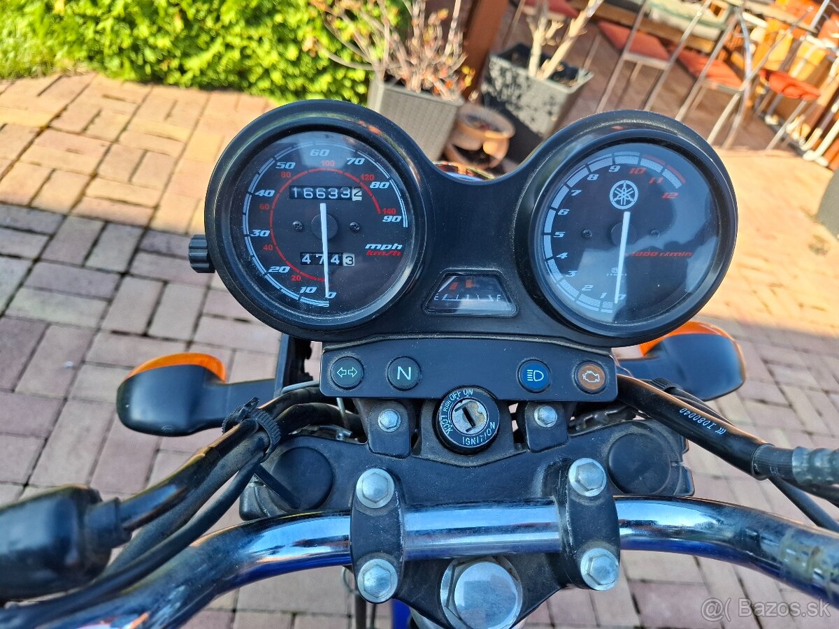Yamaha - 2
