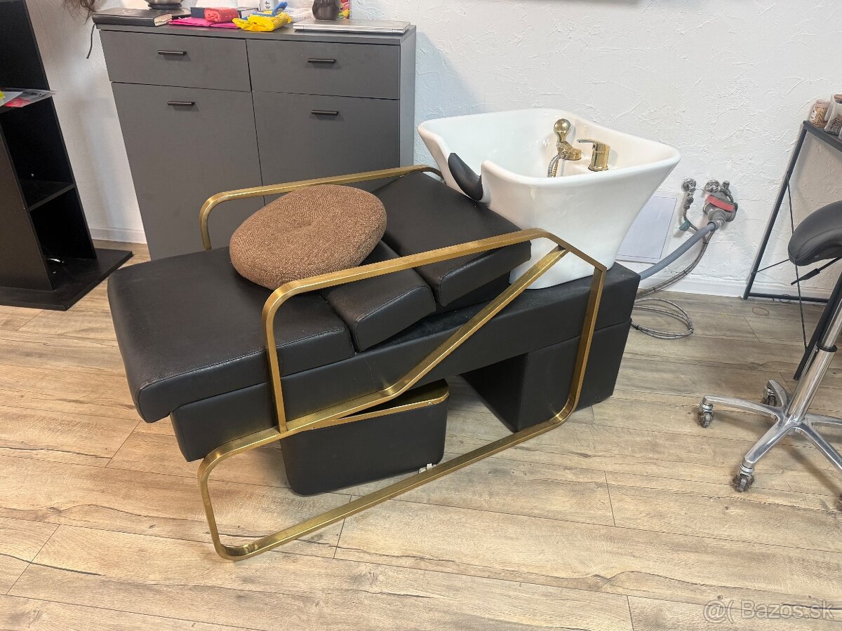 Umyvaci box - 2