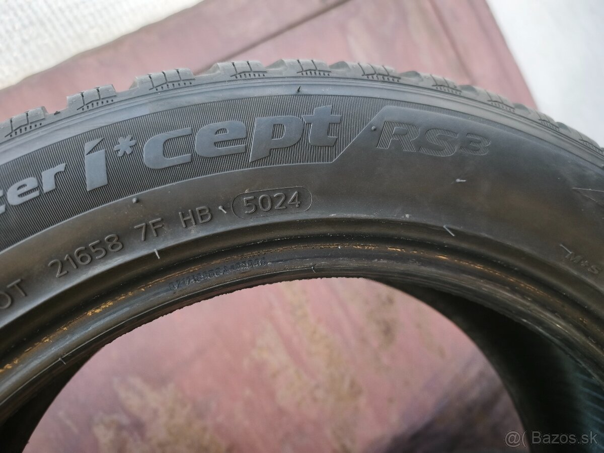 205/55-17-Hankook-dot:5024-7,5mm - 2