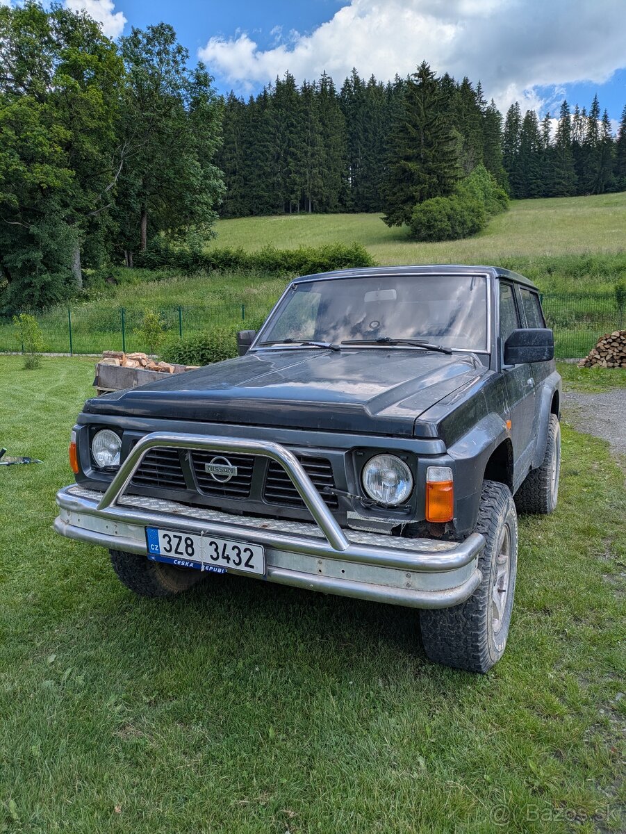 NISSAN PATROL GR Y60 - 2