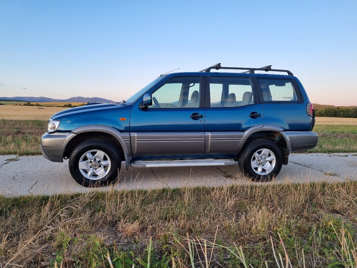 NISSAN TERRANO .. Top stav ...