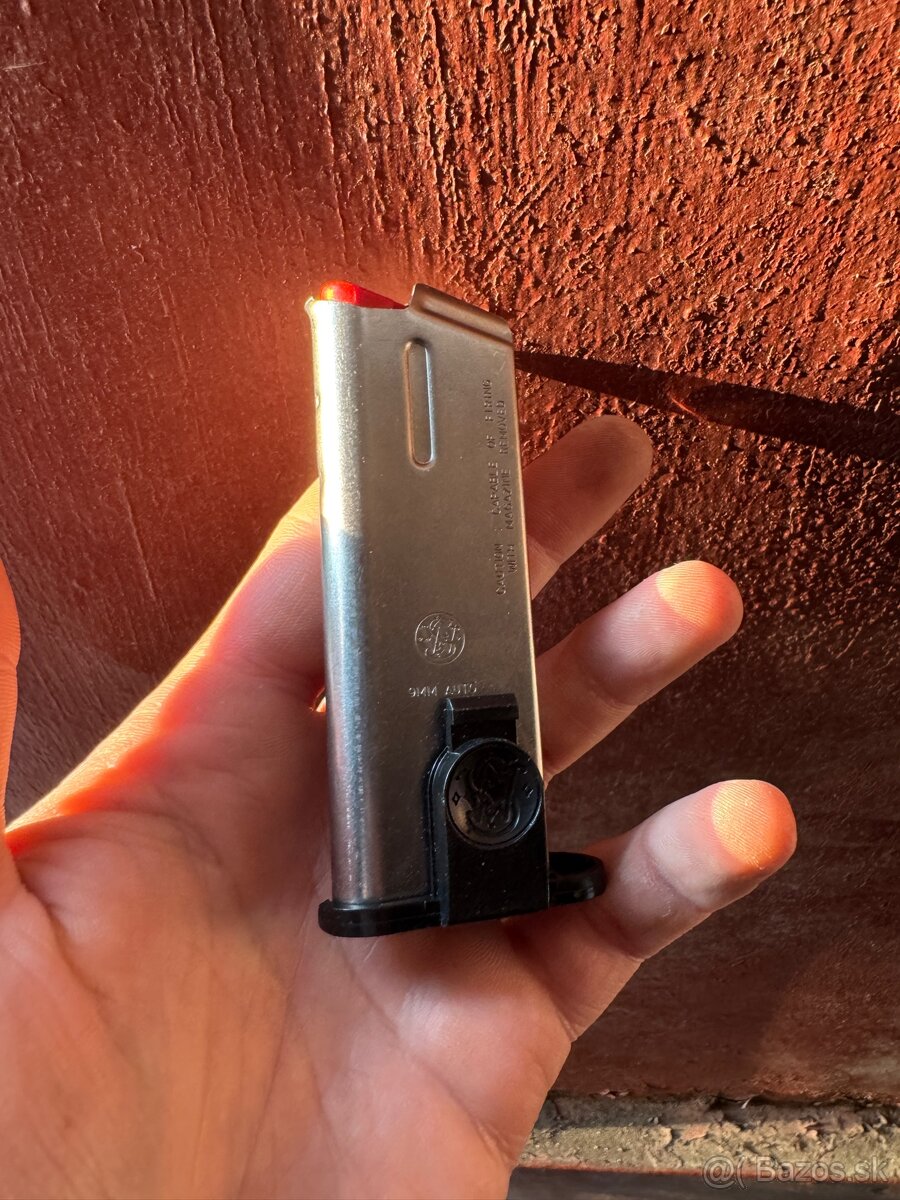 Zásobník - Smith & Wesson SW9M - kal. 9x19mm - 2