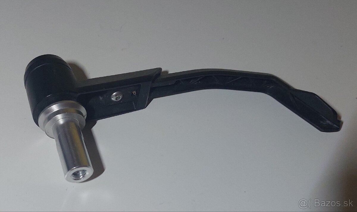 KTM Duke 790/890 ochrana spojkovej páčky - 2