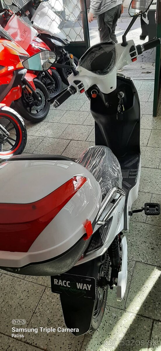 Elektromoped bez potreby VODICAKU - 2