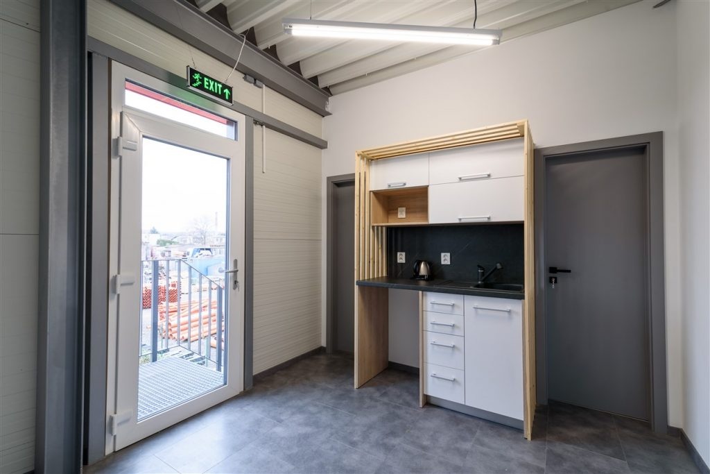 Prenájom kancelárie 20 m² v Nitre, akcia na prvé 3 mesiace - 2