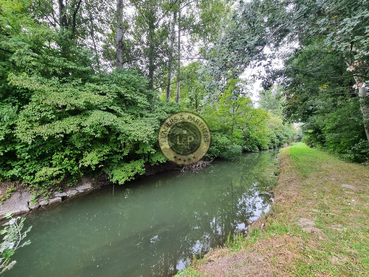 PREDAJ rodinný dom Ásvanyráró - 2