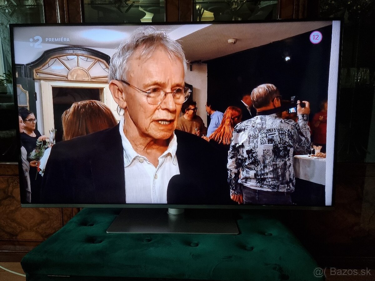 Predám SMART 3D LED TV Panasonic TX-48CX400E 4K UHD s Wi-Fi - 2