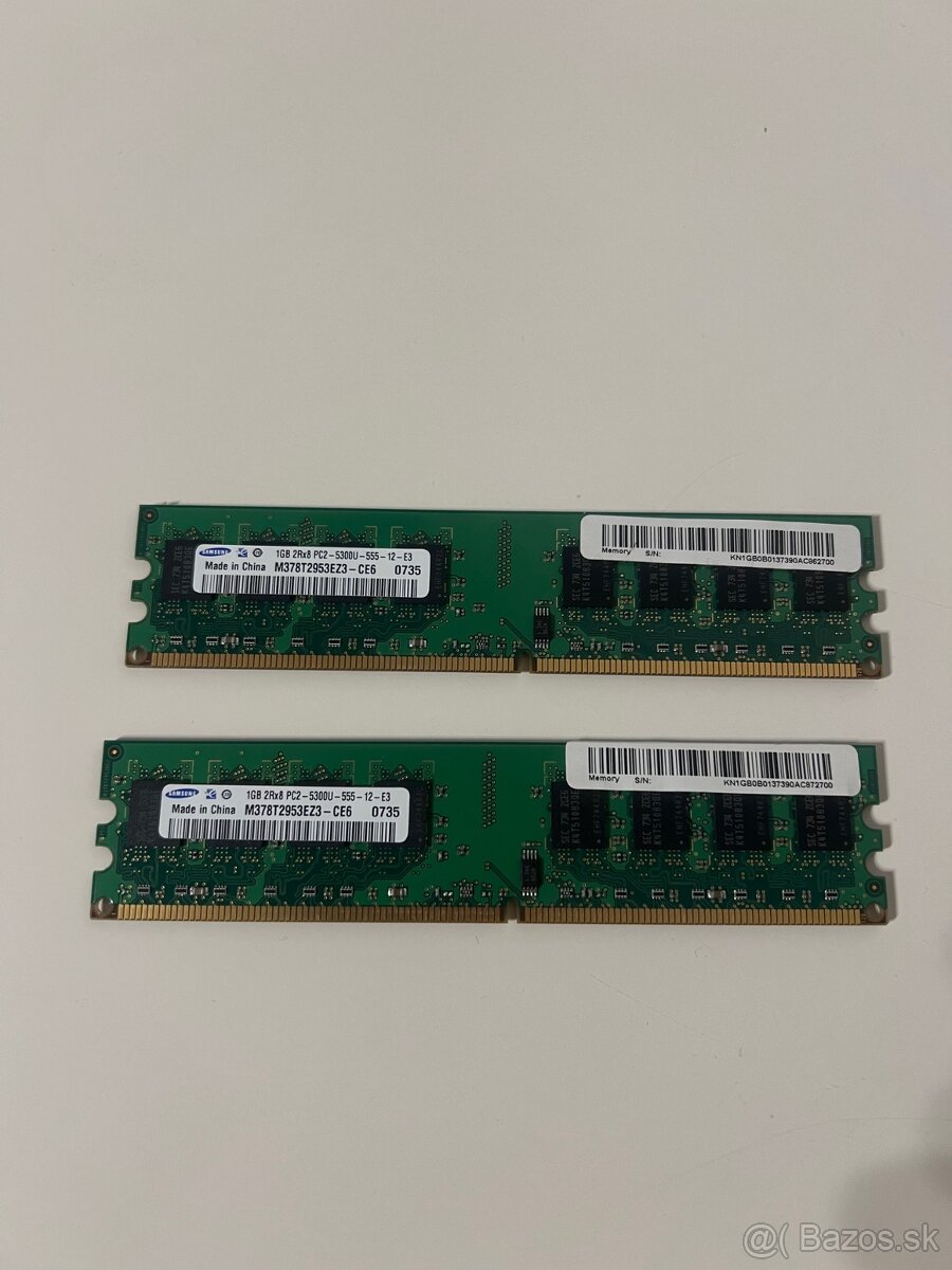 Staršie pamäte SAMSUNG - Kingston - 2