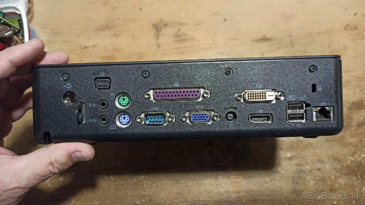 Dokovacia stanica HP - 2