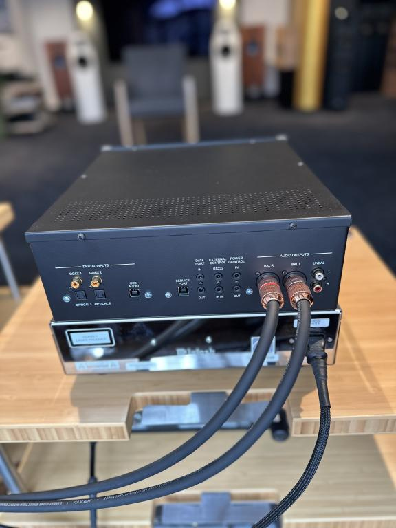 McIntosh MCD 85 AC - 2