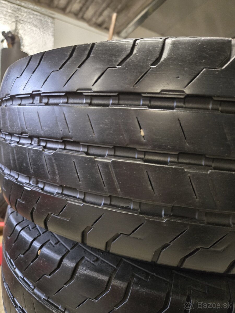 4x letné pneu 215/65r16c - 2