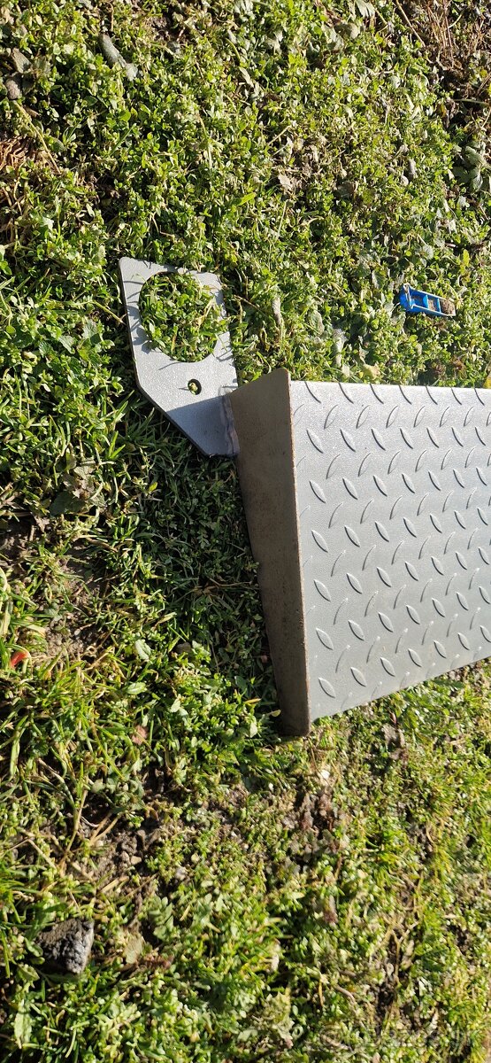 P: Nájazdové rampy - 2