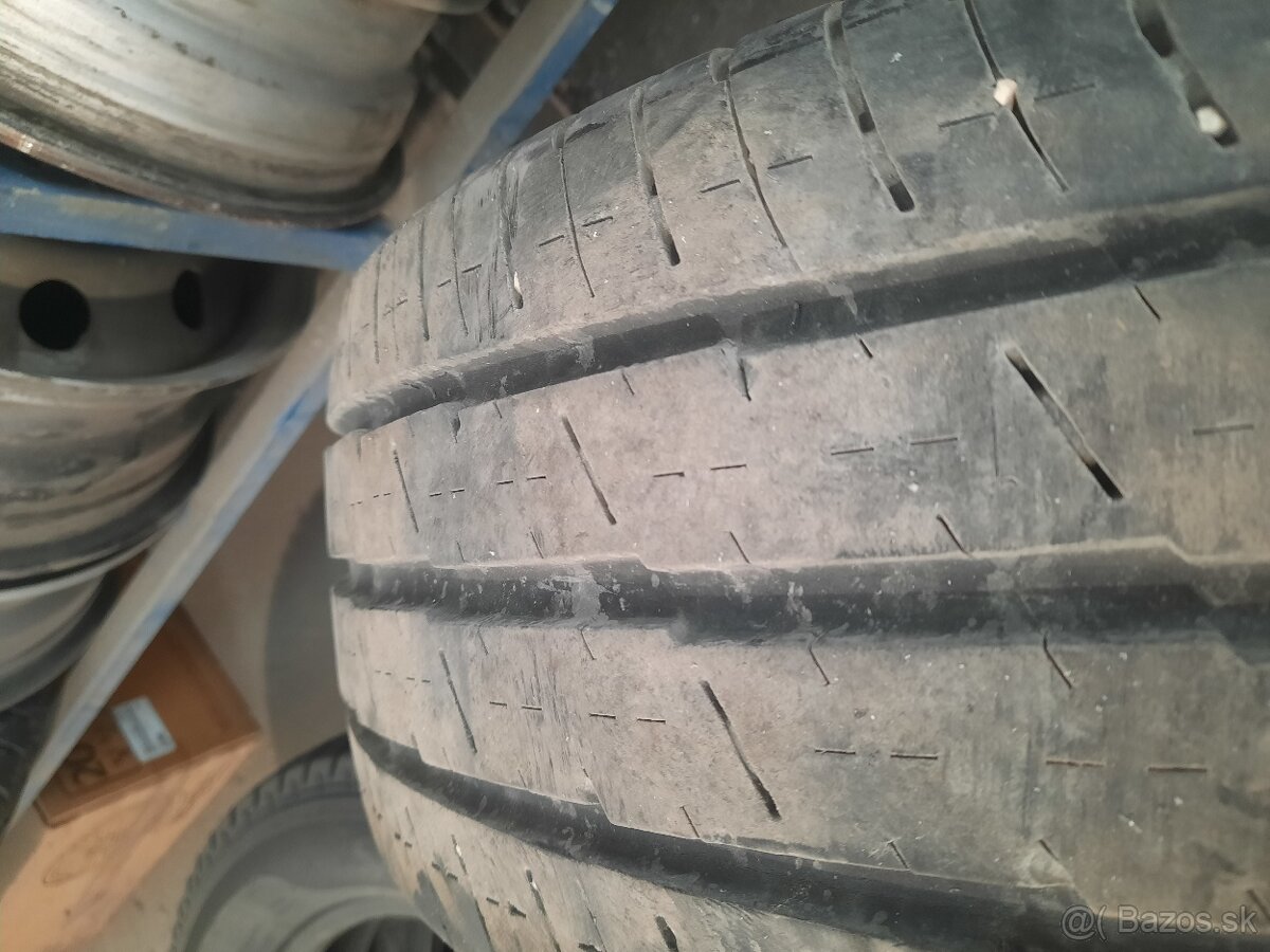 225/75 r16C letne continental - 2