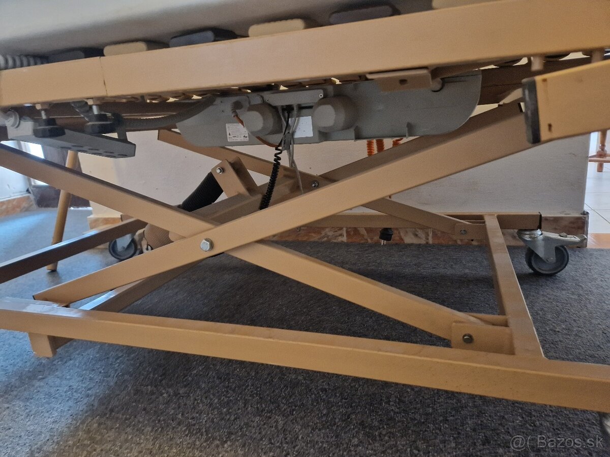 Polohovatelna postel - 2