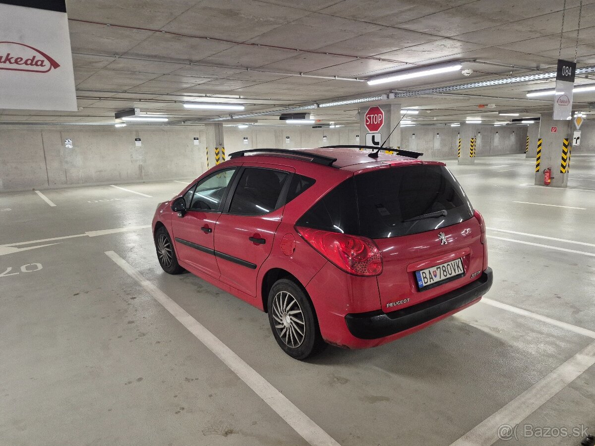 Predám Peugeot 207 SW (kombi) – 1.4 benzín, 54 kW - 2