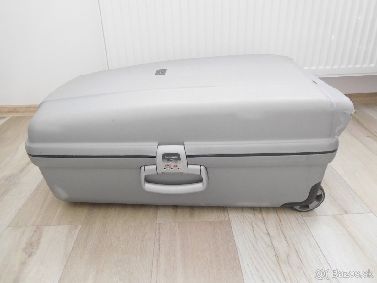 Samsonite veľký kufor 80 x 54 x 30 cm, - 2