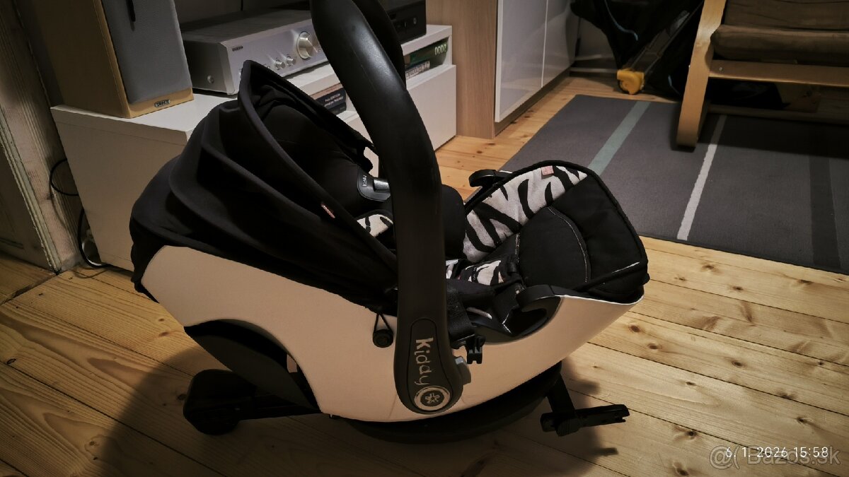 Autosedacka vajicko - 2